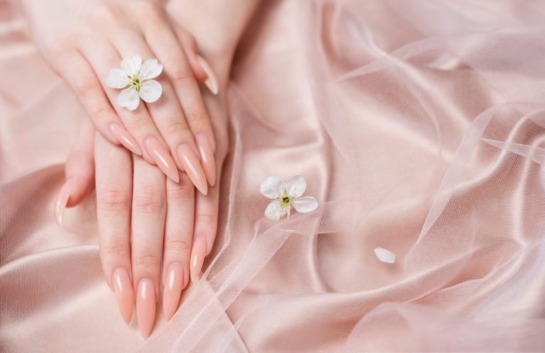 elegant-pastel-pink-natural-manicure-2024-12-07-18-32-54-utc 2